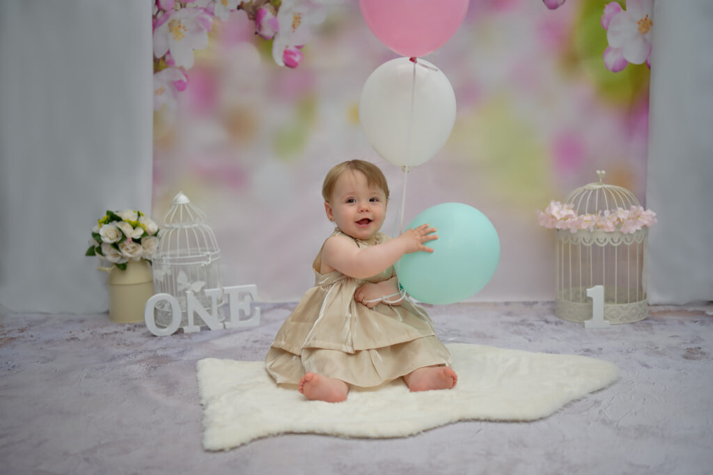 Cakesmash en eerste verjaardag kind in zaandam, gezinsfotograaf zaandam